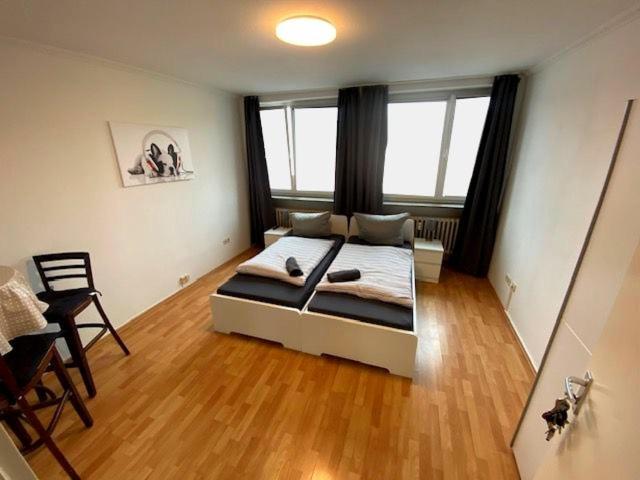Zimmerfrei-Wuerzburg Stadtmitte Esterno foto